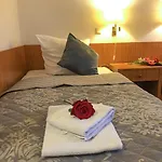 Hotel Kaiser 3* Monchengladbach