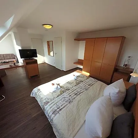 Hotel Kaiser 3* Monchengladbach